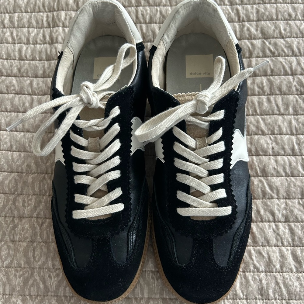 Dolce Vita Notice Sneaker